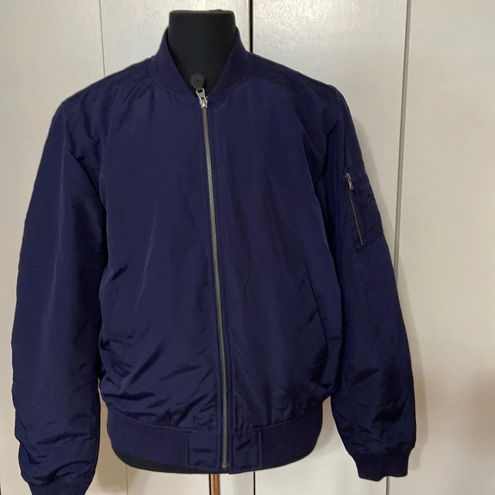 Good threads jacket - Picture 1 of 5